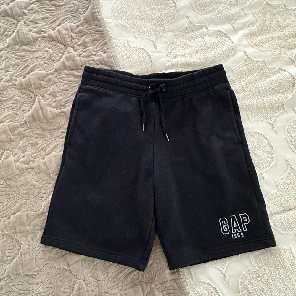 Men’s Gap Fleece Shorts Size M